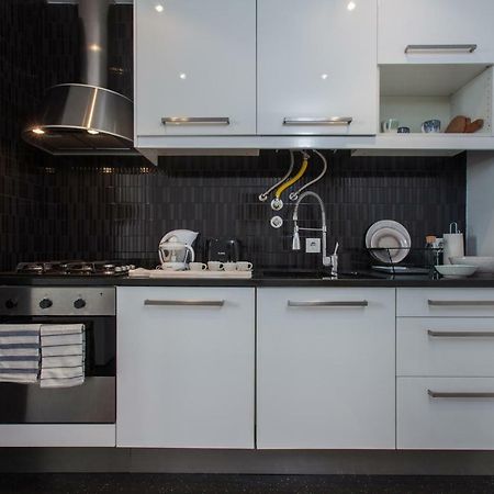 Renovated Apart With Private Courtyard, By Timecooler Lisboa Eksteriør bilde