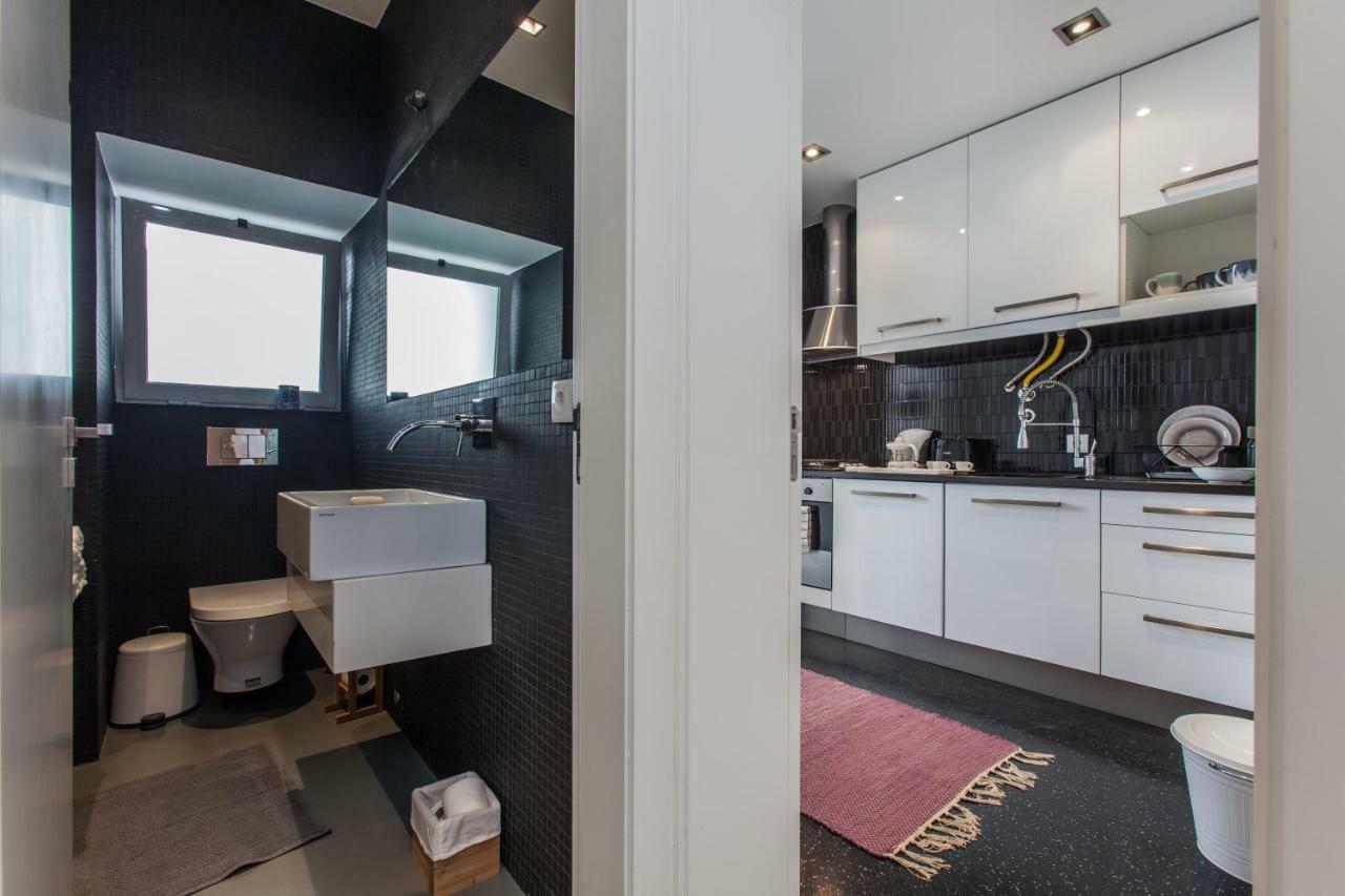 Renovated Apart With Private Courtyard, By Timecooler Lisboa Eksteriør bilde